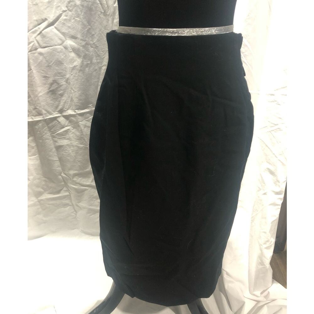 Ann Taylor 100% wool Vintage black pencil skirt large side buttons women's sz 8